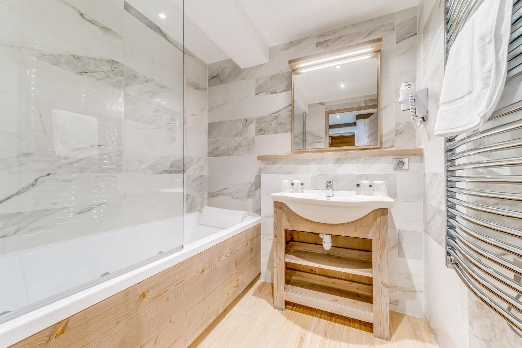 Residence Cap Neige Тин Екстериор снимка